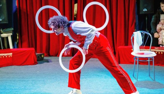 Цирк «Новый год в Стране чудес»